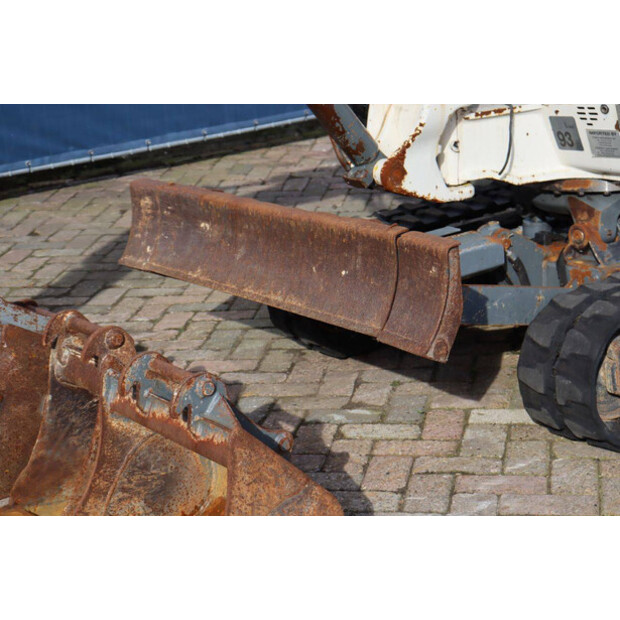 2011 Neuson 2003 RD-43206858