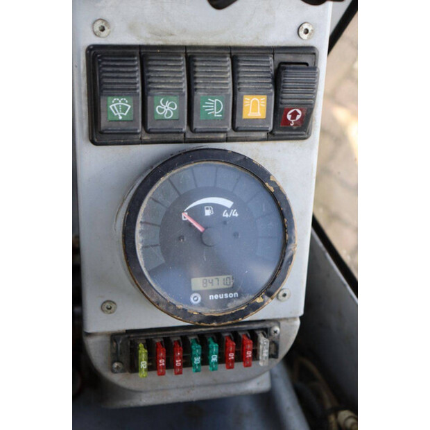 2011 Neuson 2003 RD-43206875