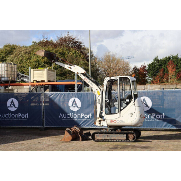 2011 Neuson 2003 RD-43206888