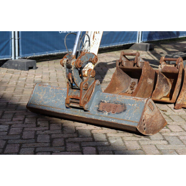 2011 Neuson 2003 RD-43206891