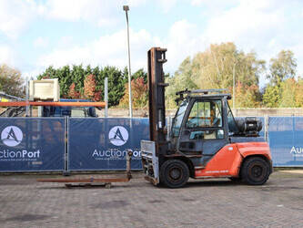 Image de CHARIOTS ÉLÉVATEURS 2020 Toyota 8FG70N