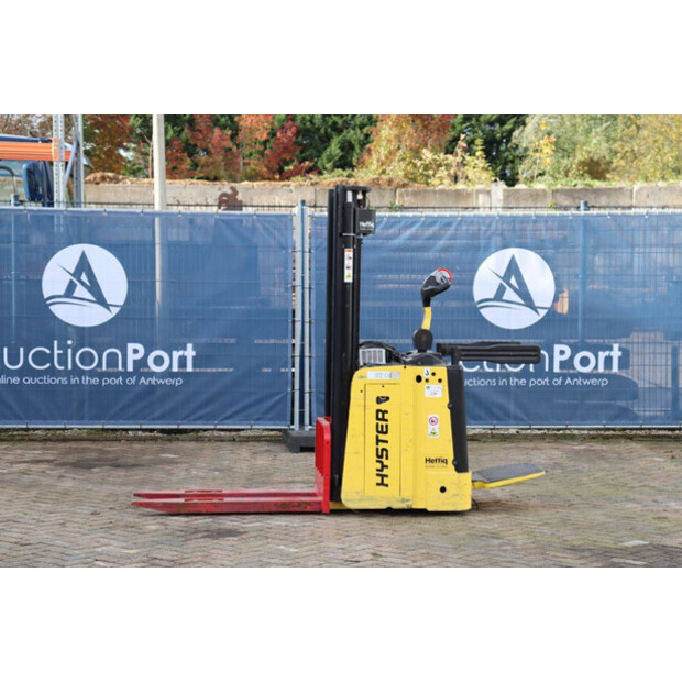 2017 Hyster S1.5S-43207174