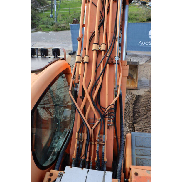 2010 Doosan DX225LC-43207486