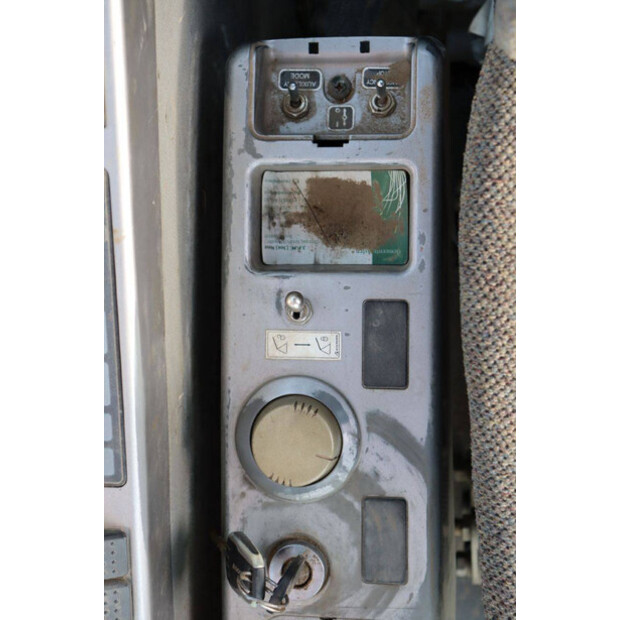 2010 Doosan DX225LC-43207508