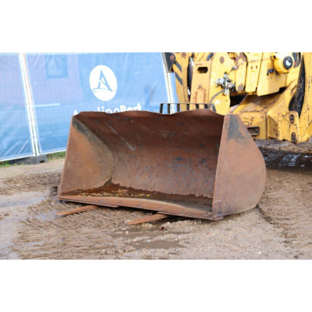 2005 كاتربيلر TH580B-43207532