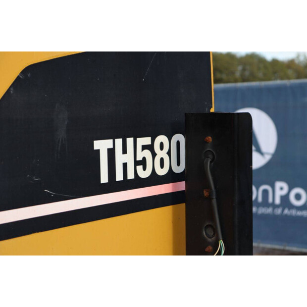 2005 كاتربيلر TH580B-43207547