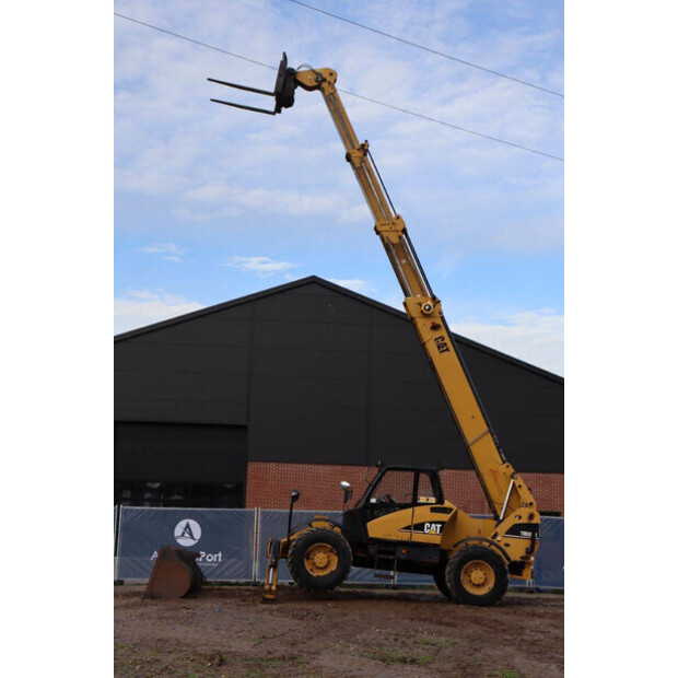 2005 كاتربيلر TH580B-43207580