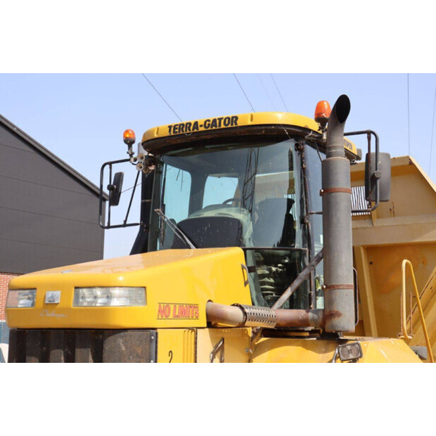 2005 CHALLENGER TG 2104 DU-43207653