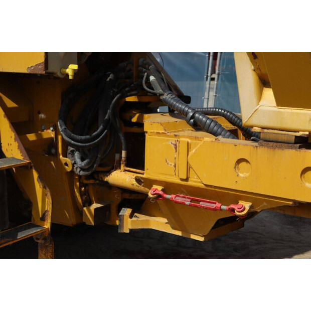 2005 CHALLENGER TG 2104 DU-43207656