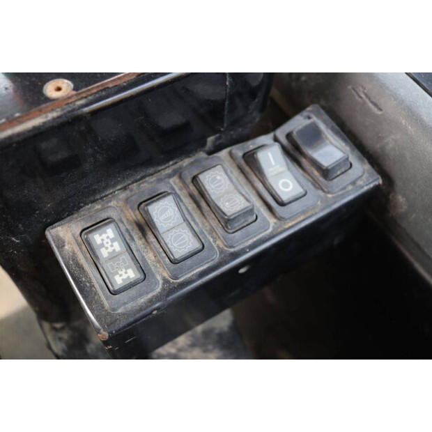 2005 CHALLENGER TG 2104 DU-43207680