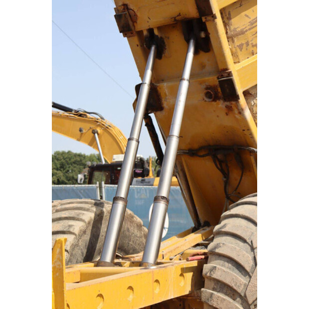 2005 CHALLENGER TG 2104 DU-43207698