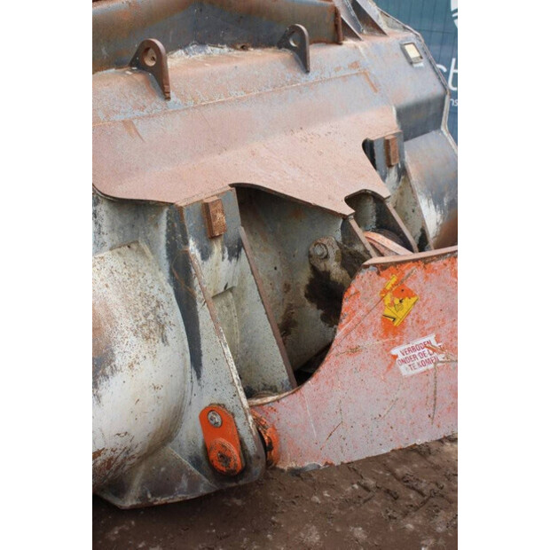 2011 Hitachi ZW250-43207715