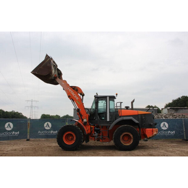 2011 Hitachi ZW250-43207736