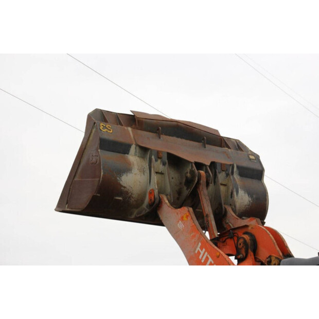 2011 Hitachi ZW250-43207738