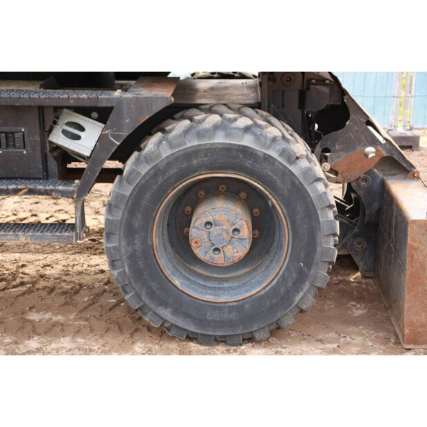 2016 هيتاشى ZX140W-5B-43207757