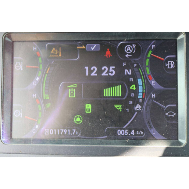 2021 Komatsu WA270-8E0-43207820