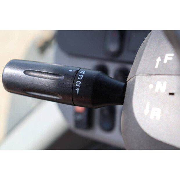 2021 Komatsu WA270-8E0-43207826