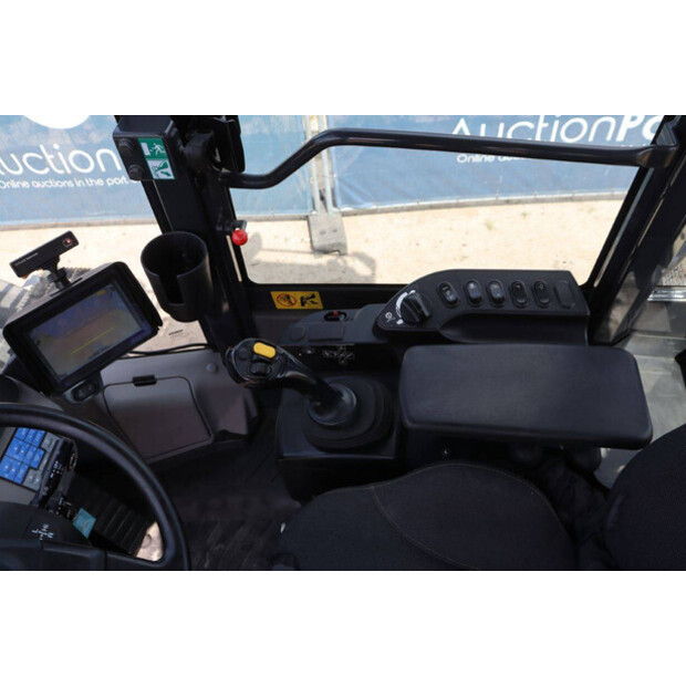 2021 Komatsu WA270-8E0-43207828