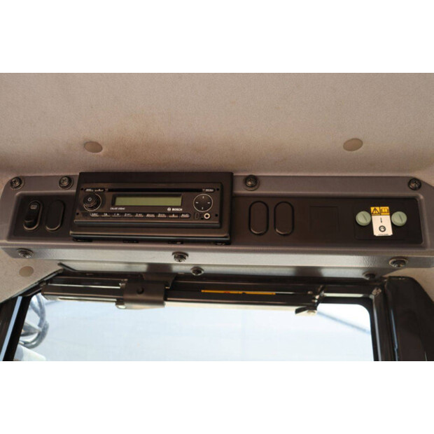 2021 Komatsu WA270-8E0-43207832