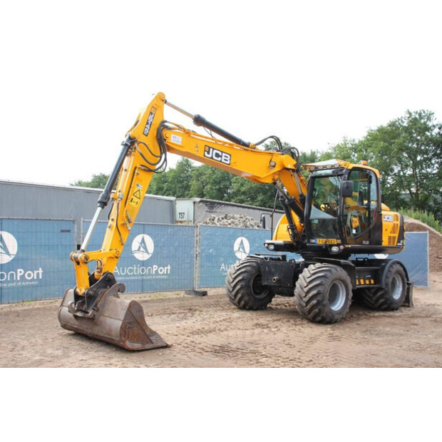 2017 JCB JS145WTT4I-43207849