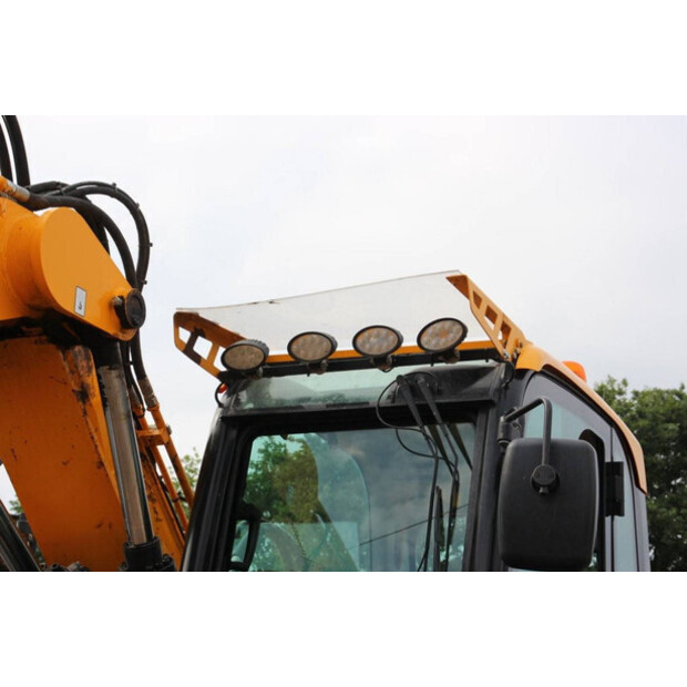 2017 JCB JS145WTT4I-43207854