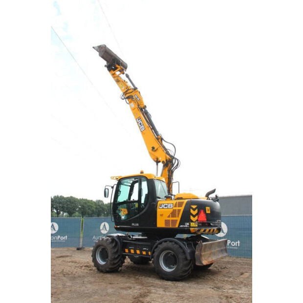 2017 JCB JS145WTT4I-43207881