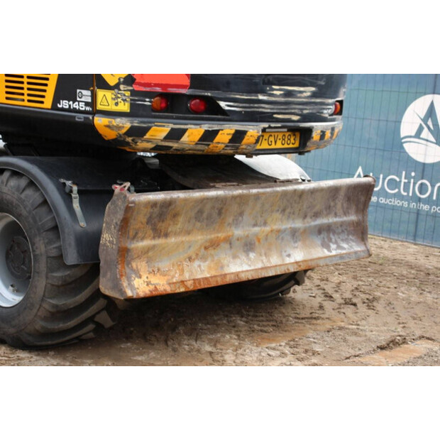 2017 JCB JS145WTT4I-43207882