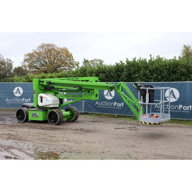 2011 NIFTY HR17N-43208088