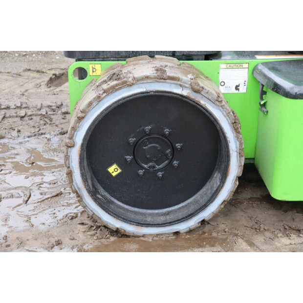 2011 NIFTY HR17N-43208099