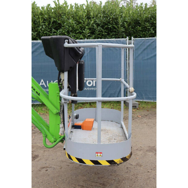 2011 NIFTY HR17N-43208112