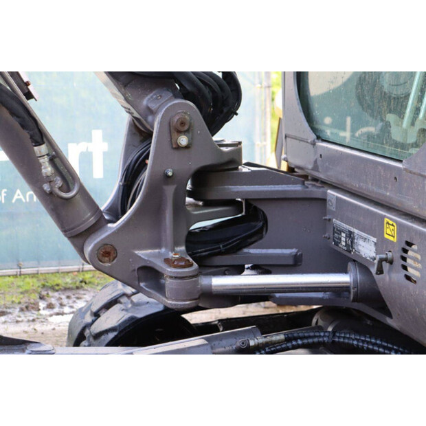 2018 فولفو ECR50D-43208161