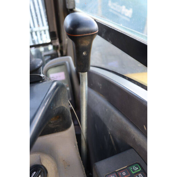 2018 فولفو ECR50D-43208178