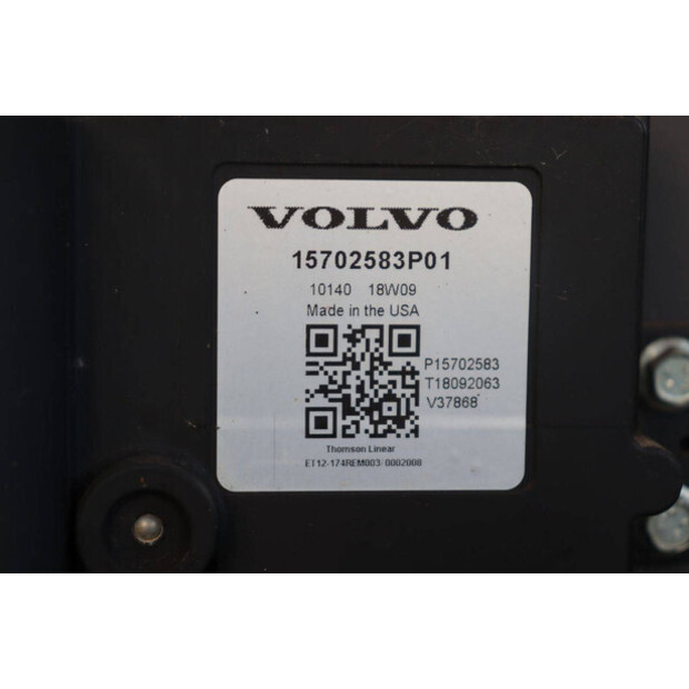 2018 فولفو ECR50D-43208187