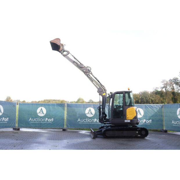 2018 فولفو ECR50D-43208195