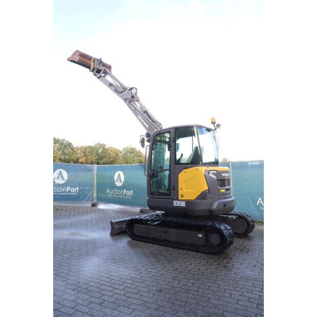 2018 فولفو ECR50D-43208197