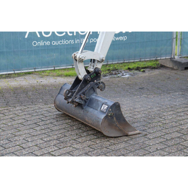 TAKEUCHI TB216-43208324