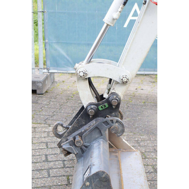 TAKEUCHI TB216-43208326