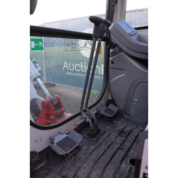 TAKEUCHI TB216-43208342