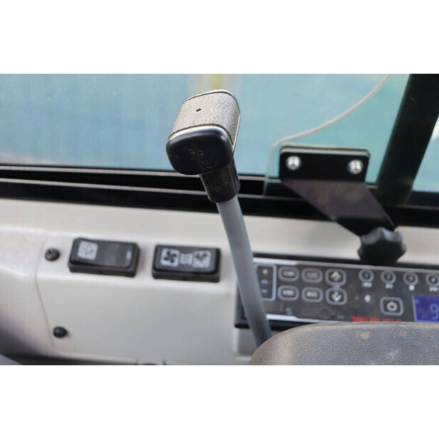 TAKEUCHI TB216-43208347