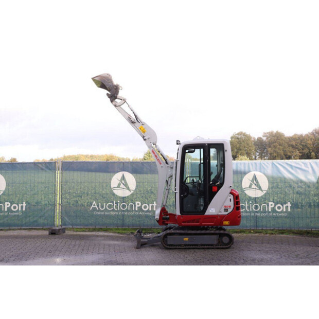 TAKEUCHI TB216-43208358