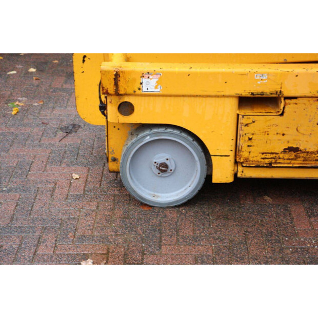 2016 Haulotte COMPACT 12-43208513