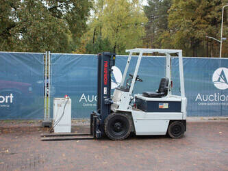 صورة ل رافعات 1992 كوماتسو FB20-3