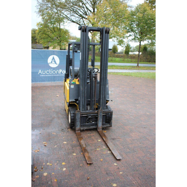 2001 يال GLP16AFE2025-43208681