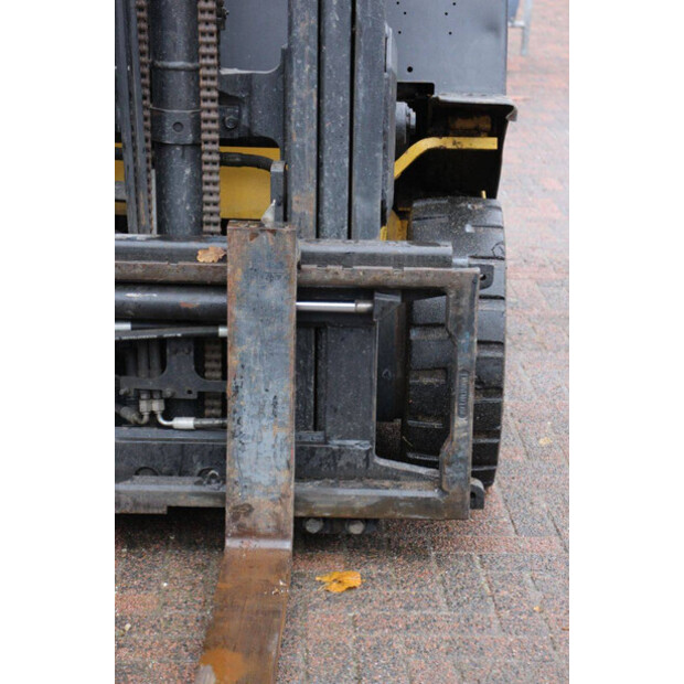 2001 يال GLP16AFE2025-43208686