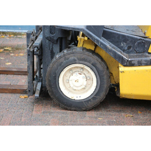 2001 يال GLP16AFE2025-43208689