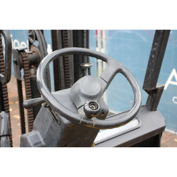 2001 يال GLP16AFE2025-43208698