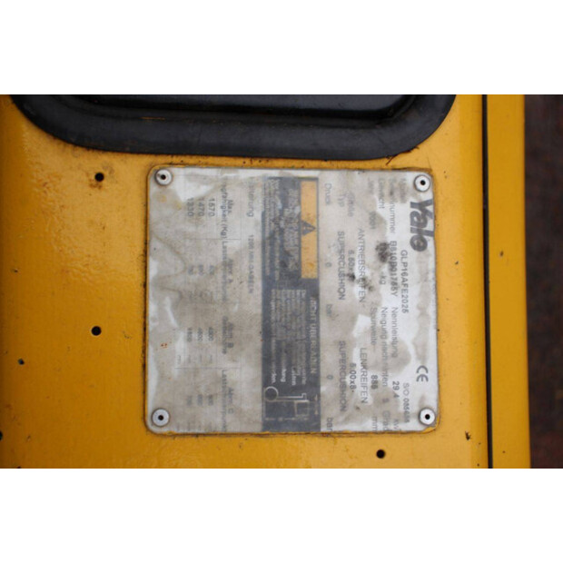 2001 يال GLP16AFE2025-43208701