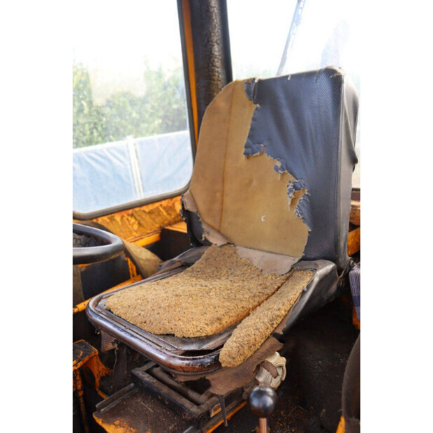 1989 Ahlmann AS7-43208826