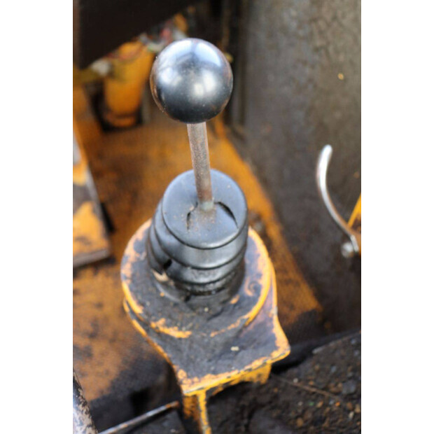 1989 Ahlmann AS7-43208828