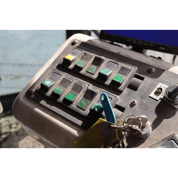 2000 RAVO 5002 SI-43208938